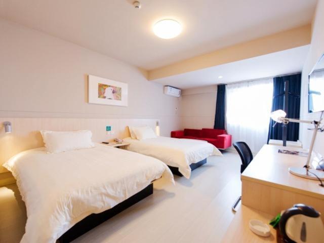 Jinjiang Inn Xianning Yinquan Avenue Hot Spring Hotel Extérieur photo