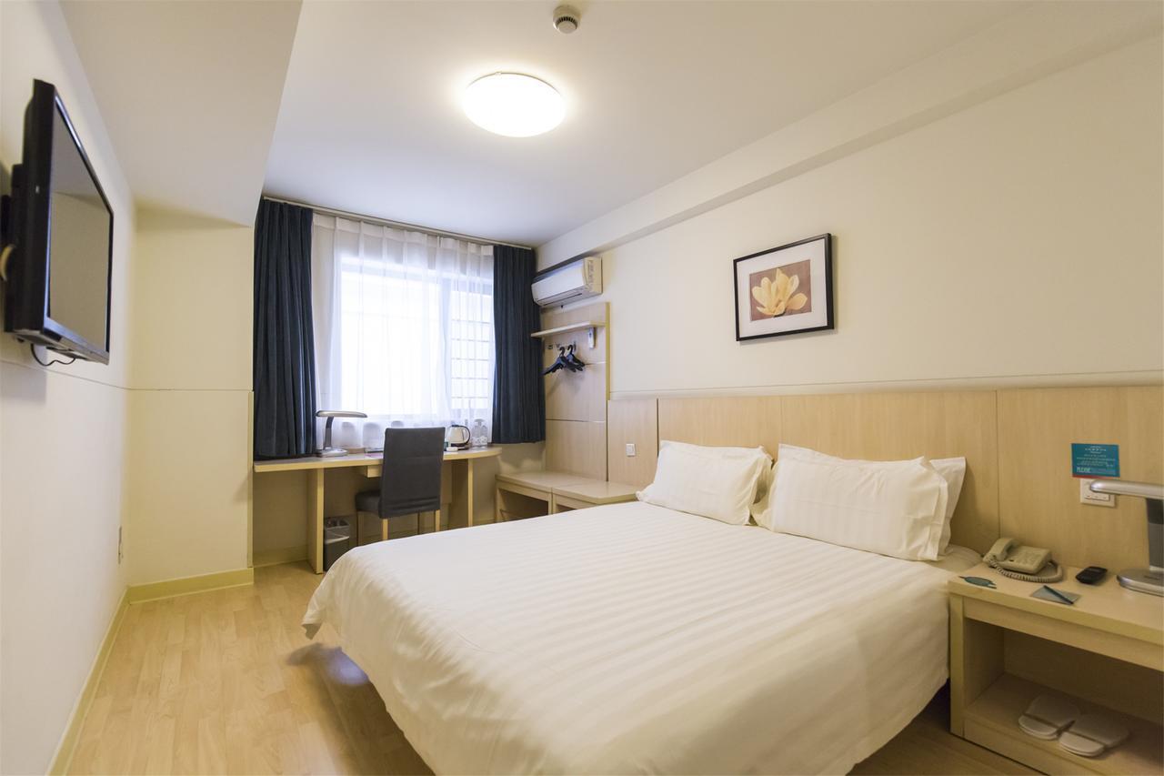Jinjiang Inn Xianning Yinquan Avenue Hot Spring Hotel Extérieur photo